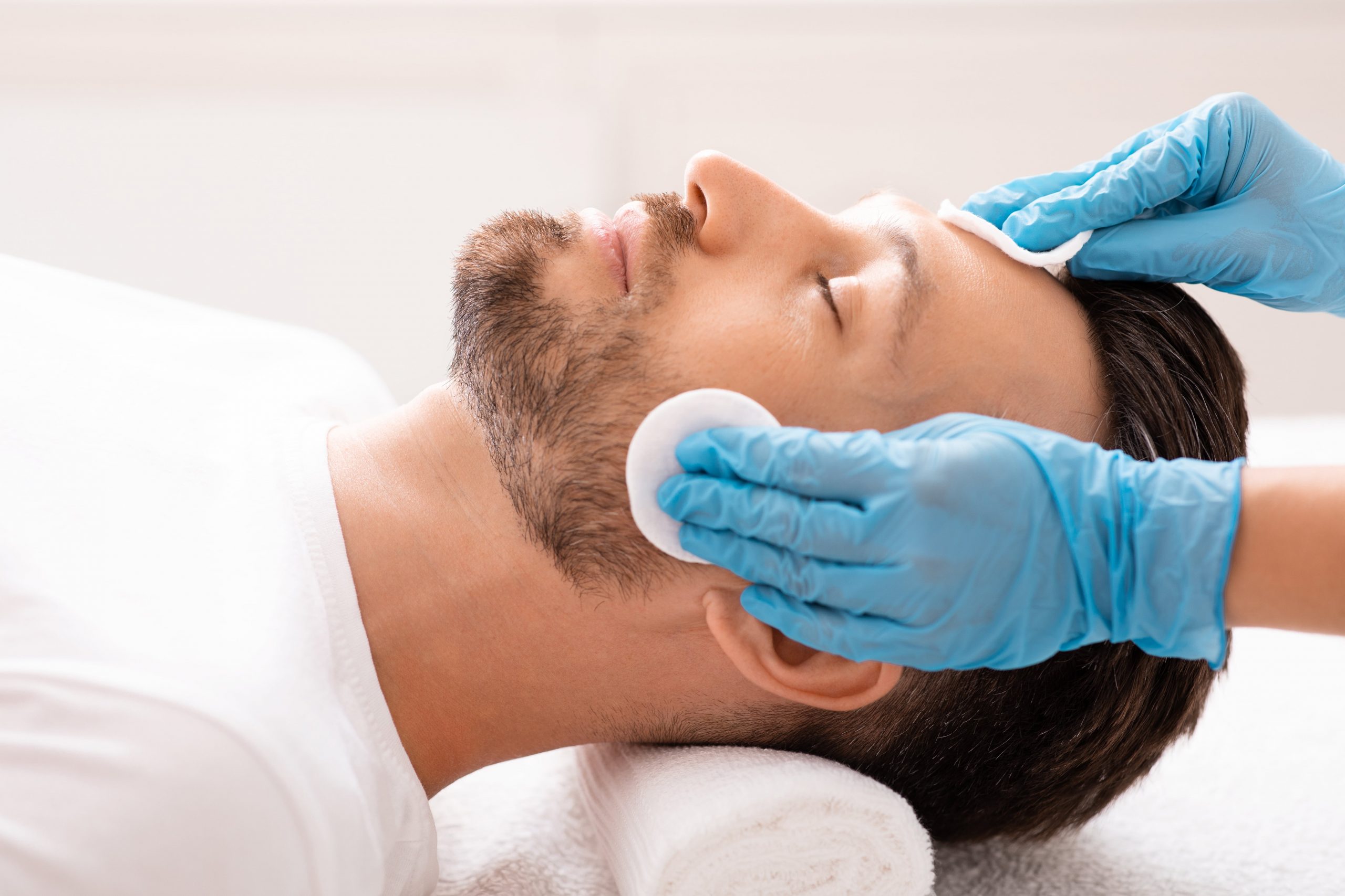 Groom Your Way to Confidence: A Man's Guide to Skincare