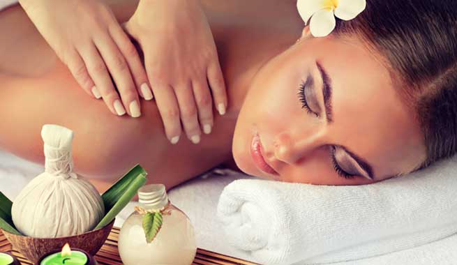 Body Polishing for blemishes-free glowing Skin at Skinssence